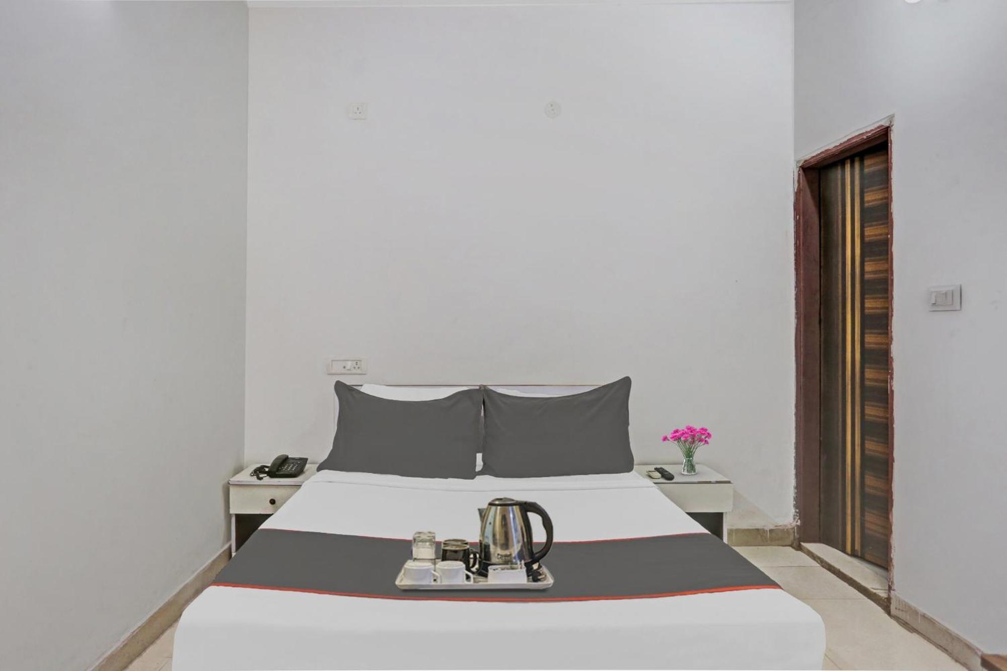 Hotel O Imperial Residency Near Dashrath Puri Metro Station Nowe Delhi Zewnętrze zdjęcie