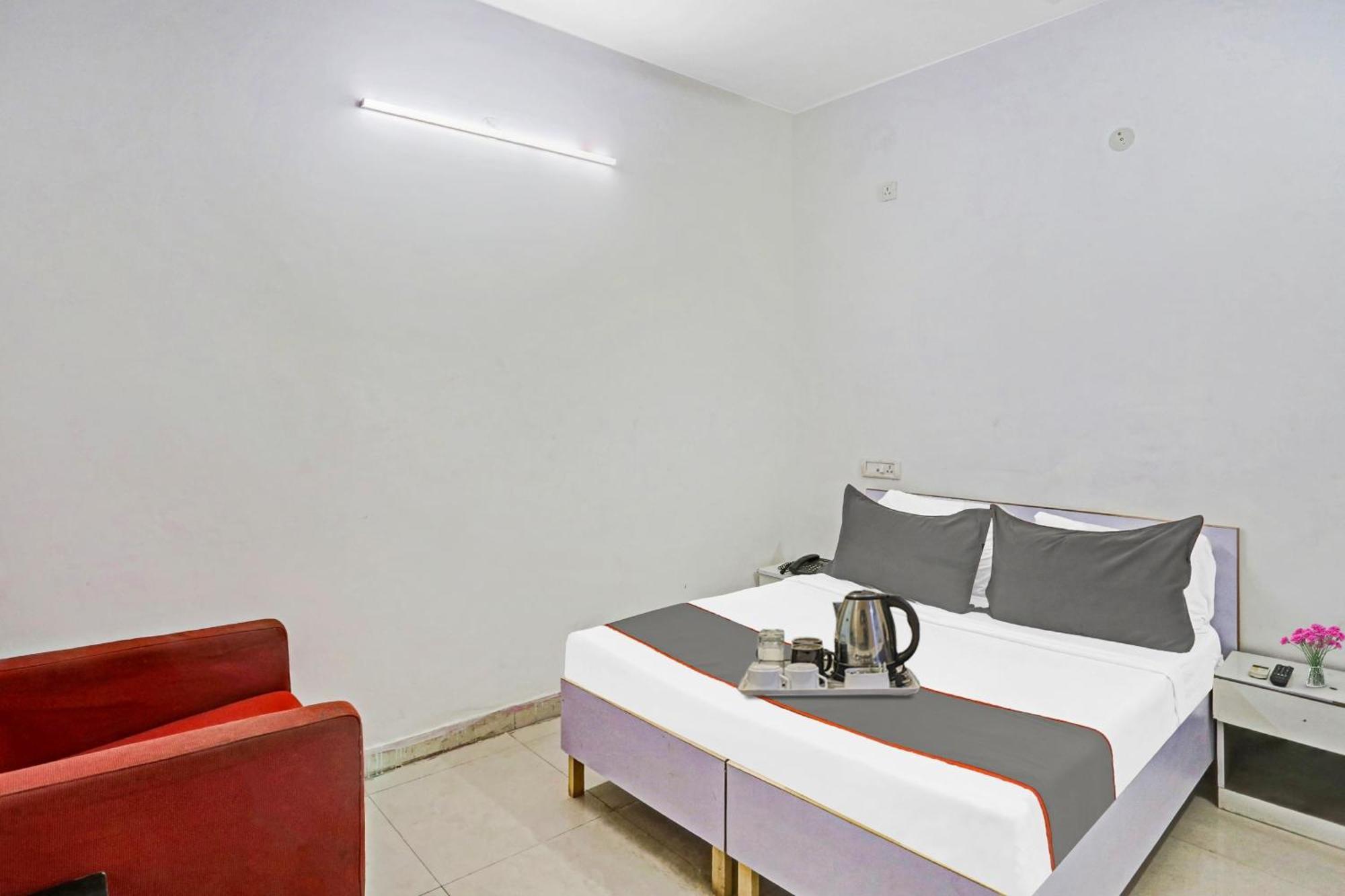Hotel O Imperial Residency Near Dashrath Puri Metro Station Nowe Delhi Zewnętrze zdjęcie