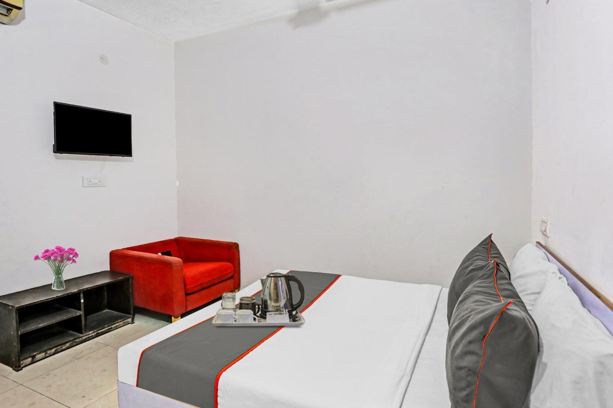 Hotel O Imperial Residency Near Dashrath Puri Metro Station Nowe Delhi Zewnętrze zdjęcie